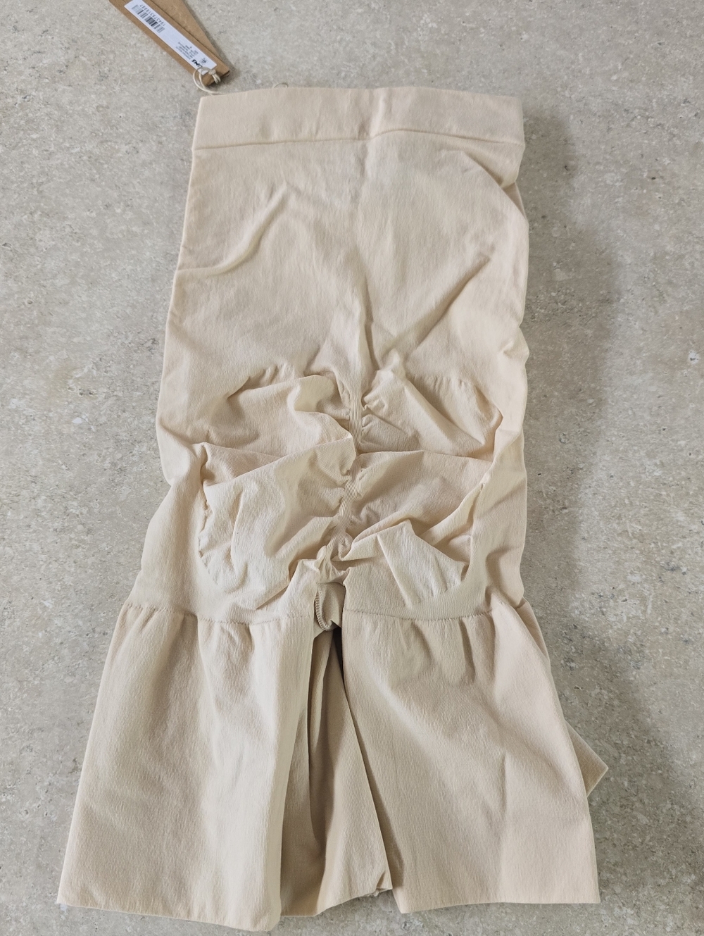 Skims Neutral Beige Shapewear Shorts Sz M